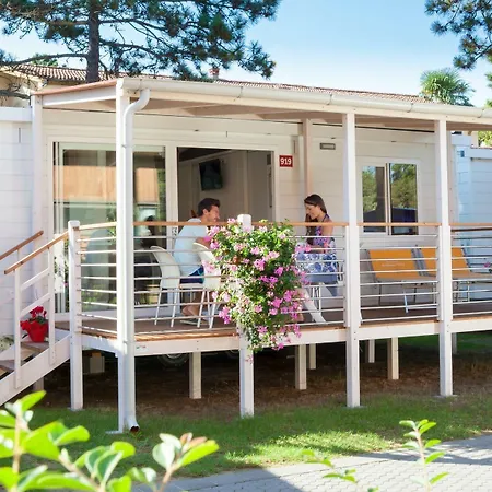 Villaggio Turistico Internazionale 비비오네