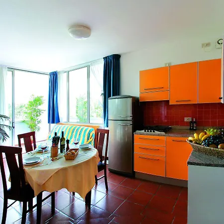 리조트 Villaggio Turistico Internazionale