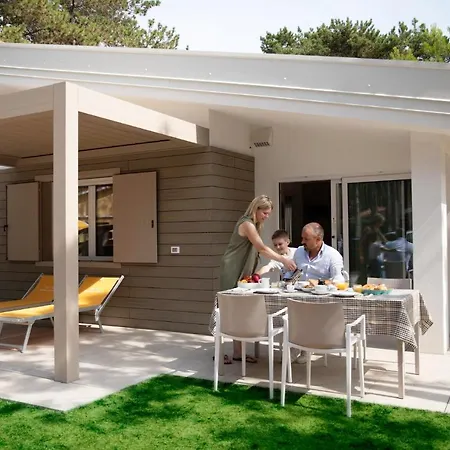 Villaggio Turistico Internazionale 4* Bibione