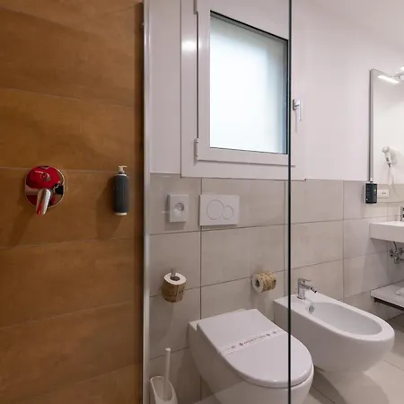 منتجع Villaggio Turistico Internazionale بيبيوني