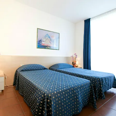 Villaggio Turistico Internazionale אתר נופש ביביונה