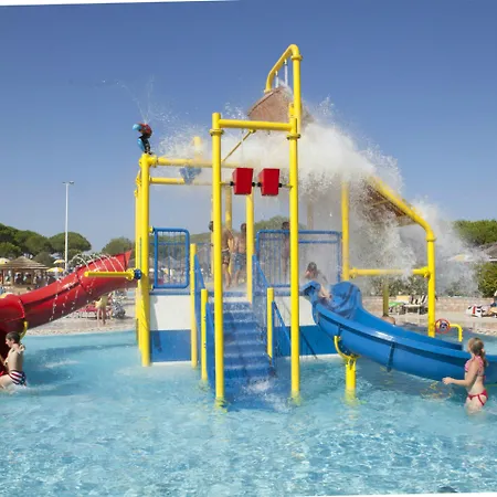 Villaggio Turistico Internazionale אתר נופש ביביונה