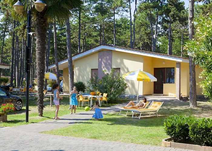 Üdülőközpont Villaggio Turistico Internazionale 5*